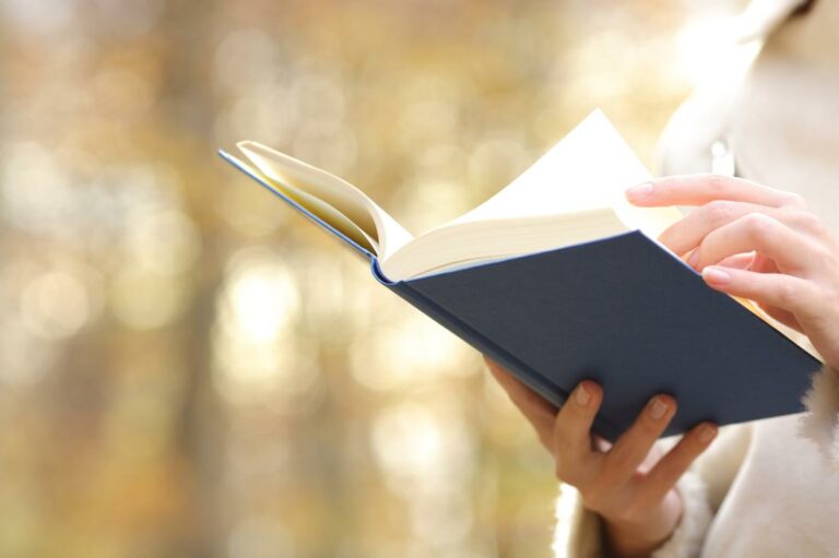 6 popular travel guides for planning memorable trips