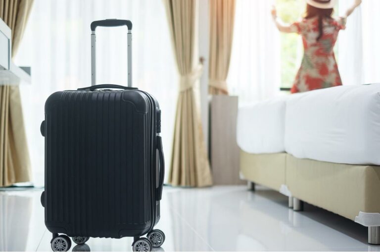 7 popular carry-on suitcases