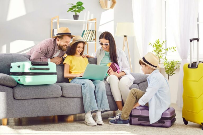 Tips to book family holiday packages